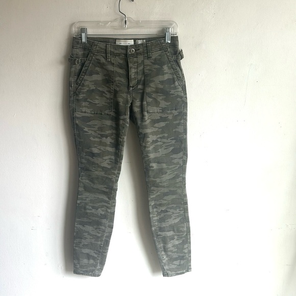 Anthropologie HEI HEI Camoflauge Army Straight Leg Utility Pants Size 25 - Picture 6 of 13